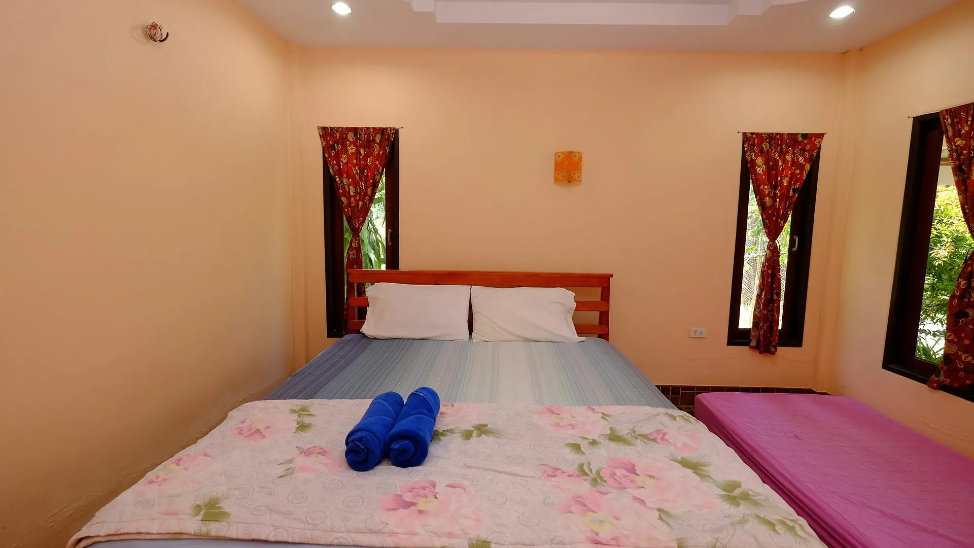 Bulan Bungalow Lanta 코란타